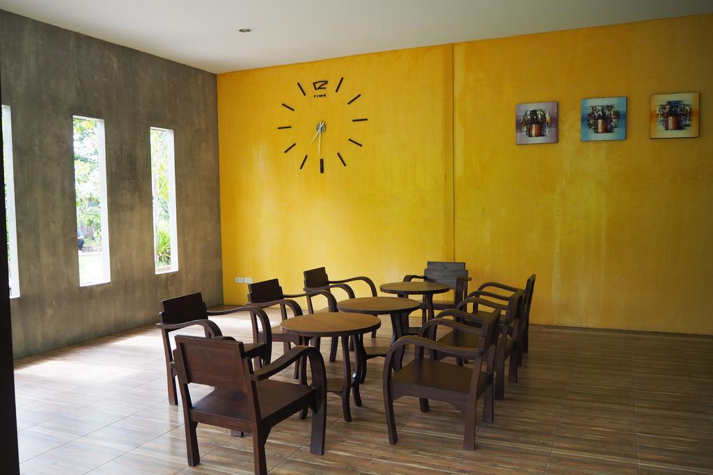 Rimmueng Resort Phanom Sarakham エクステリア 写真